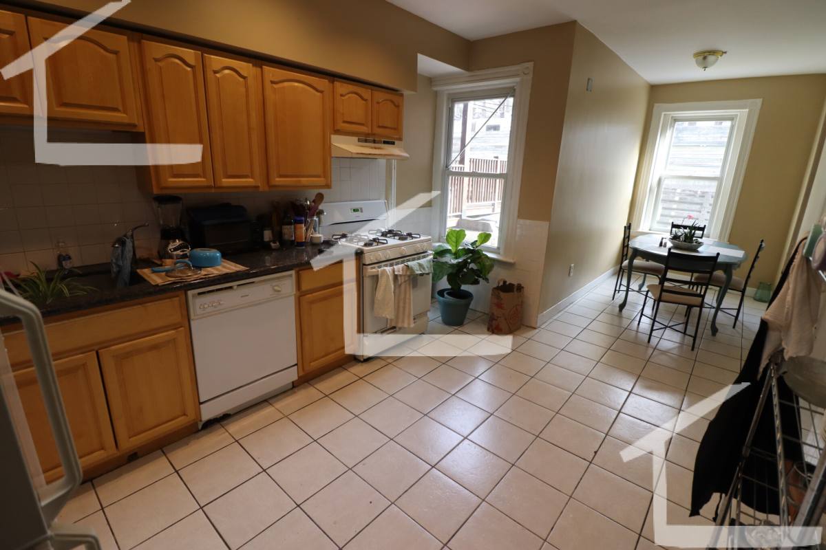 Apartment for rent at 10 Strathmore Rd #1, Brookline, MA 02445
