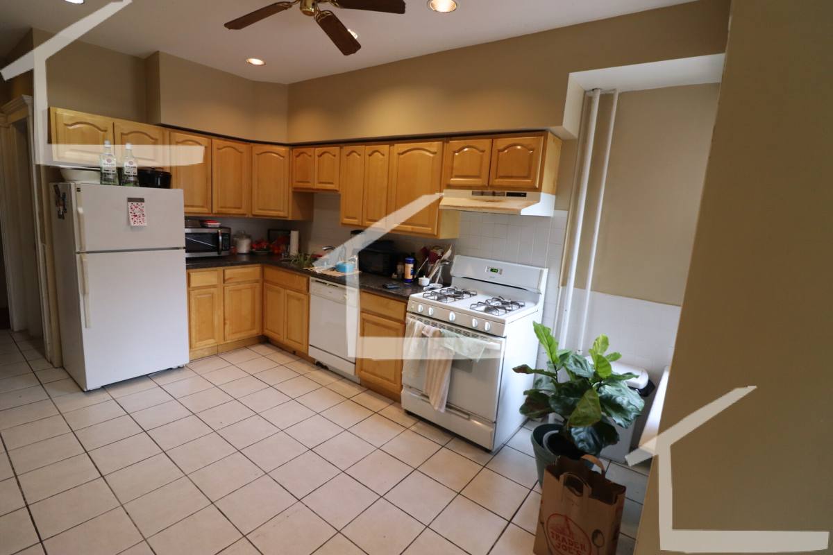 Apartment for rent at 10 Strathmore Rd #1, Brookline, MA 02445