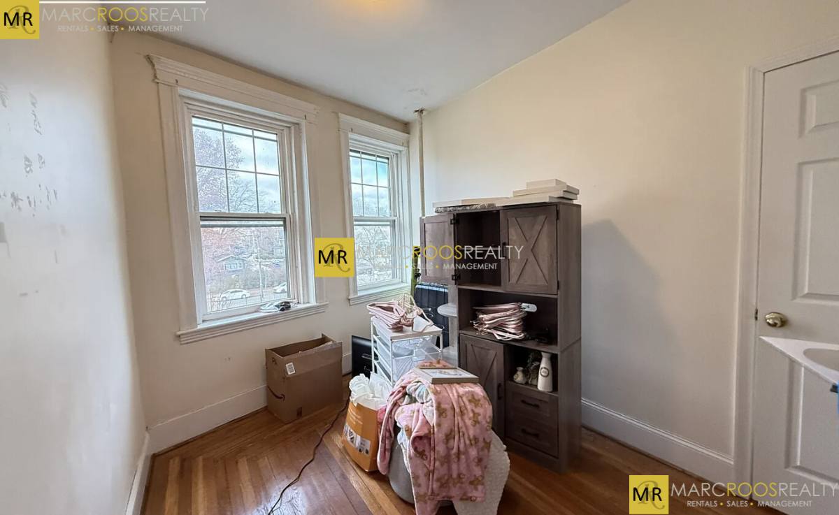 Apartment for rent at 1868 Commonwealth Ave #5, Brighton, MA 02135