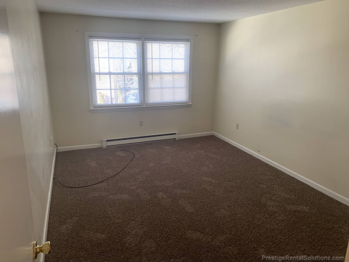 Apartment for rent at 40 Dinan Dr #11, Gardner, MA 01440