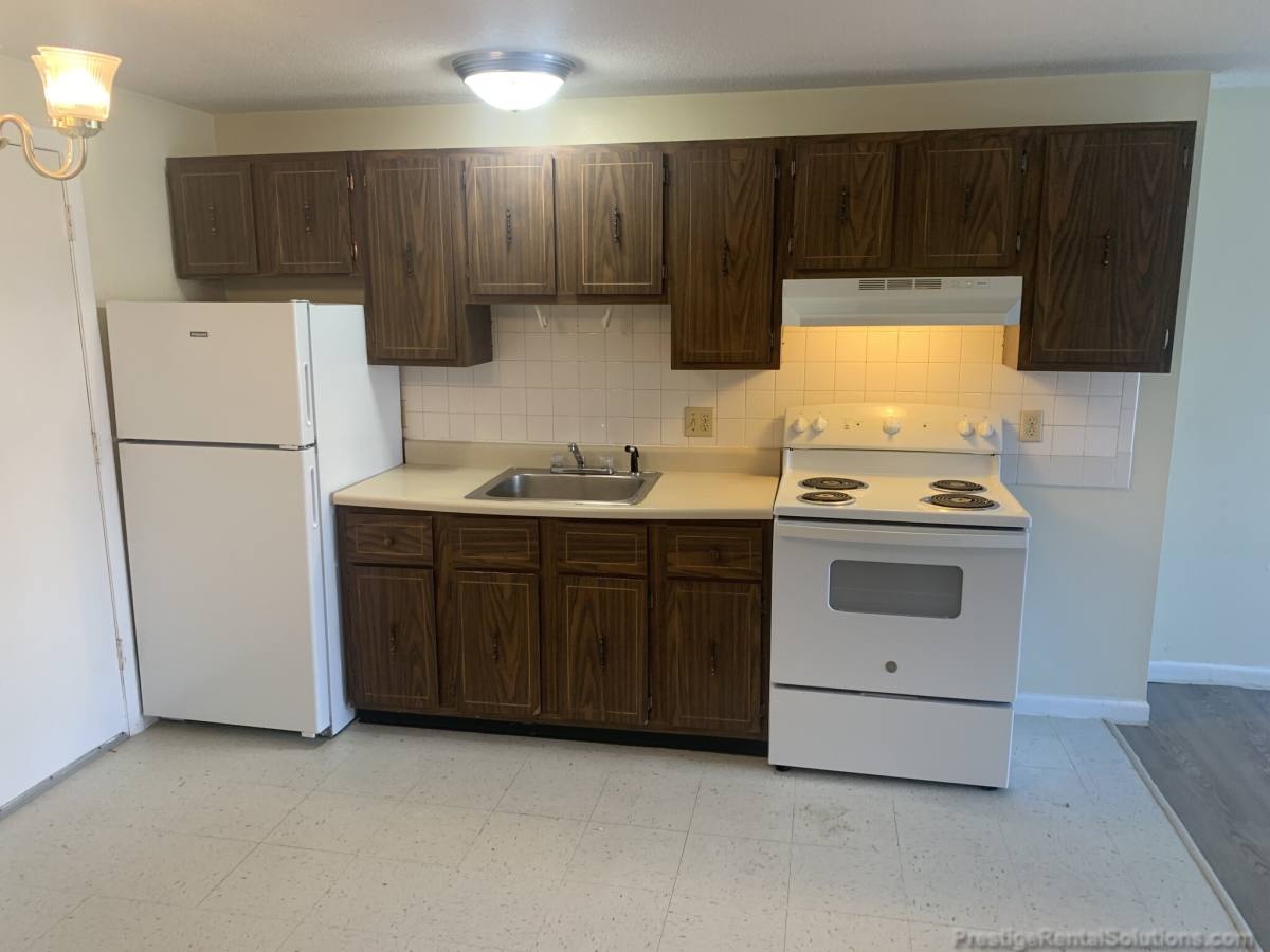 Apartment for rent at 40 Dinan Dr #11, Gardner, MA 01440