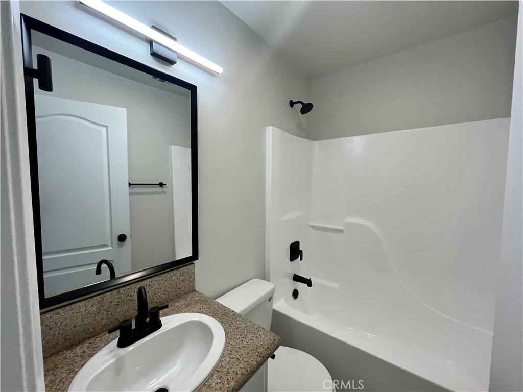 Townhouse for rent at 1004 S Riverside Ave #1004A3, Rialto, CA 92376