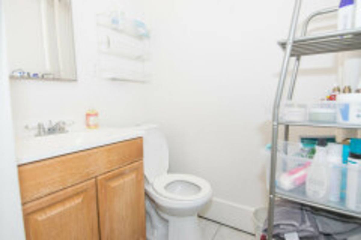 Apartment for rent at 56 Brighton Ave #2, Allston, MA 02134