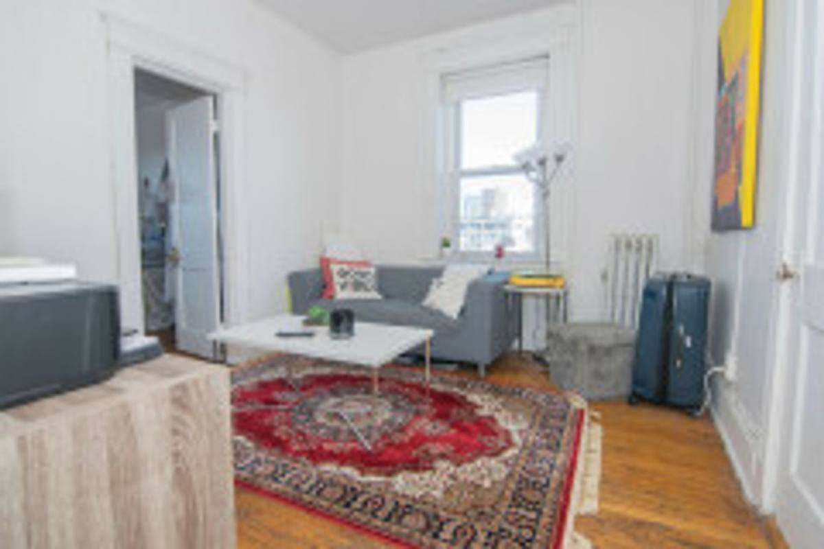 Apartment for rent at 56 Brighton Ave #2, Allston, MA 02134