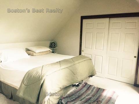 House for rent at 20 Eliot St #2, Chestnut Hill, MA 02467