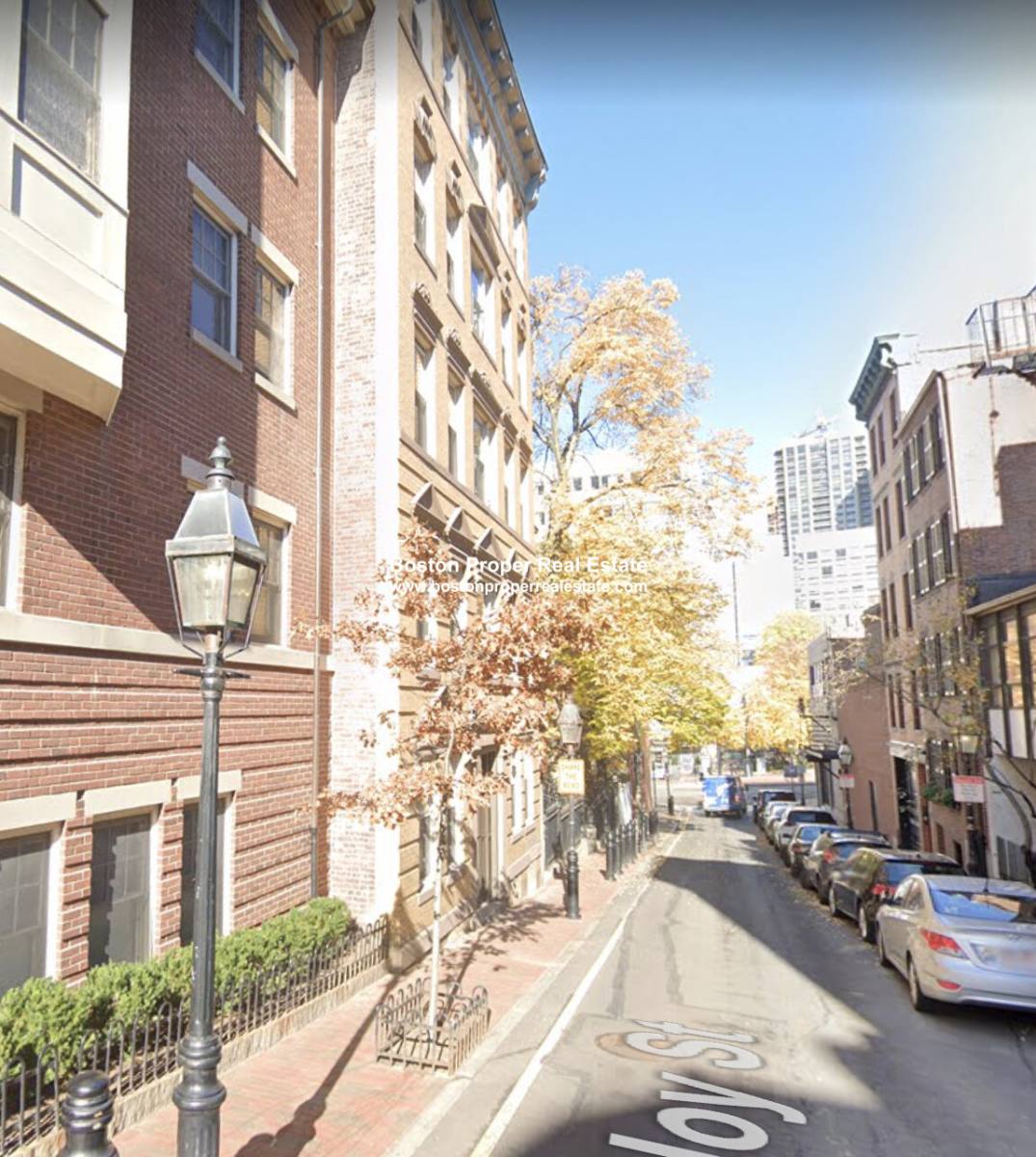 Apartment for rent at 70 Joy St #6, Boston, MA 02114