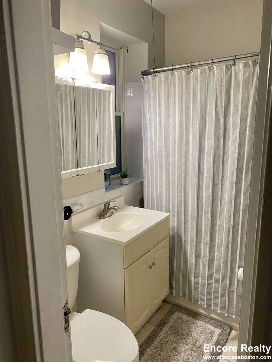 Apartment for rent at 110 Brainerd Rd #15, Allston, MA 02134