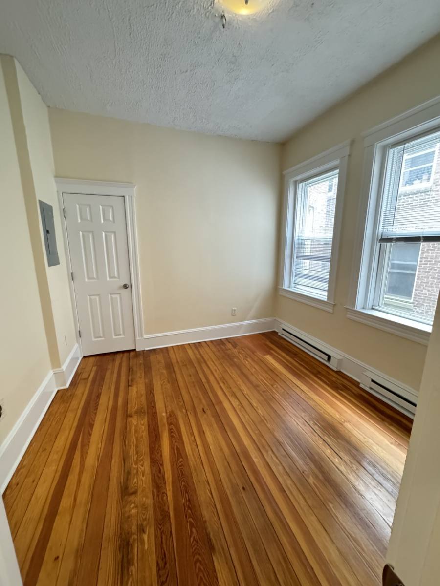 Apartment for rent at 883 Huntington Ave #3, Boston, MA 02115