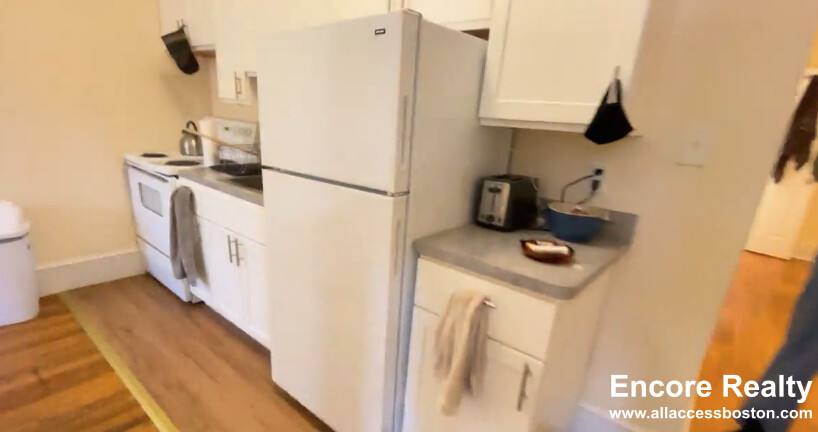 Apartment for rent at 883 Huntington Ave #5, Boston, MA 02115