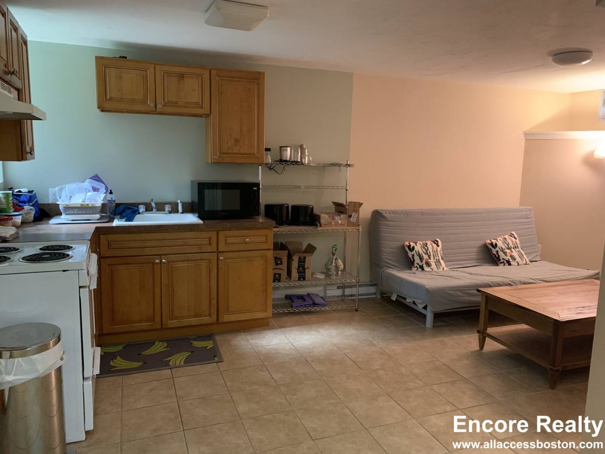 Apartment for rent at 891 Huntington Ave #G-2, Boston, MA 02115