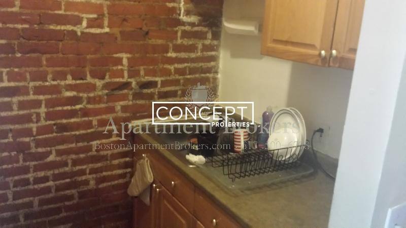 Apartment for rent at 892 Huntington Ave #3, Boston, MA 02115