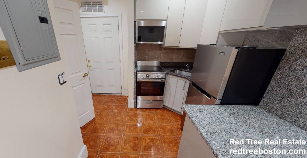 Apartment for rent at 69 Babcock St #7, Brookline, MA 02446