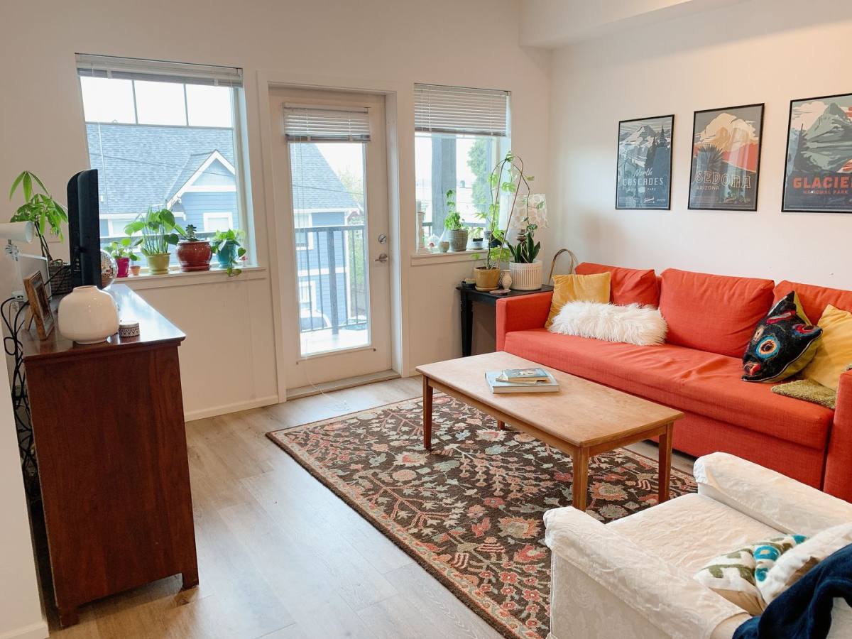 Apartment for rent at 1211 Jersey St, Bellingham, WA 98225
