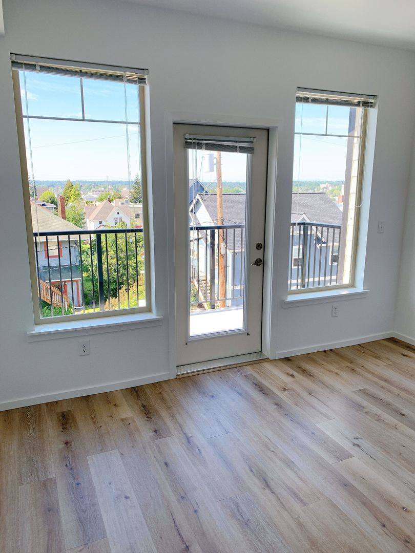 Apartment for rent at 1211 Jersey St, Bellingham, WA 98225