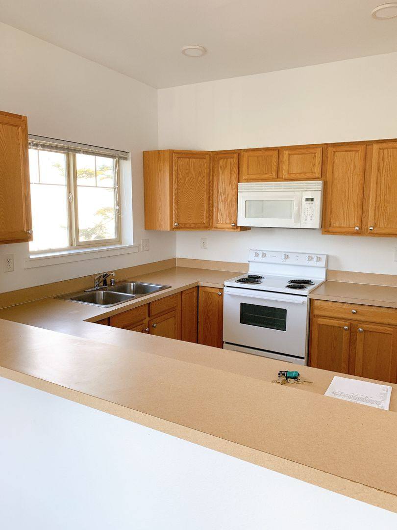 Apartment for rent at 1211 Jersey St, Bellingham, WA 98225