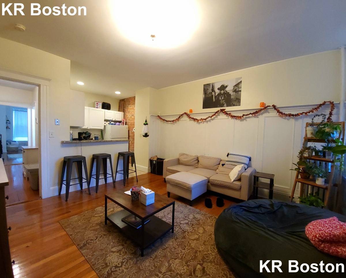 Apartment for rent at 1130 Commonwealth Ave #2, Allston, MA 02134