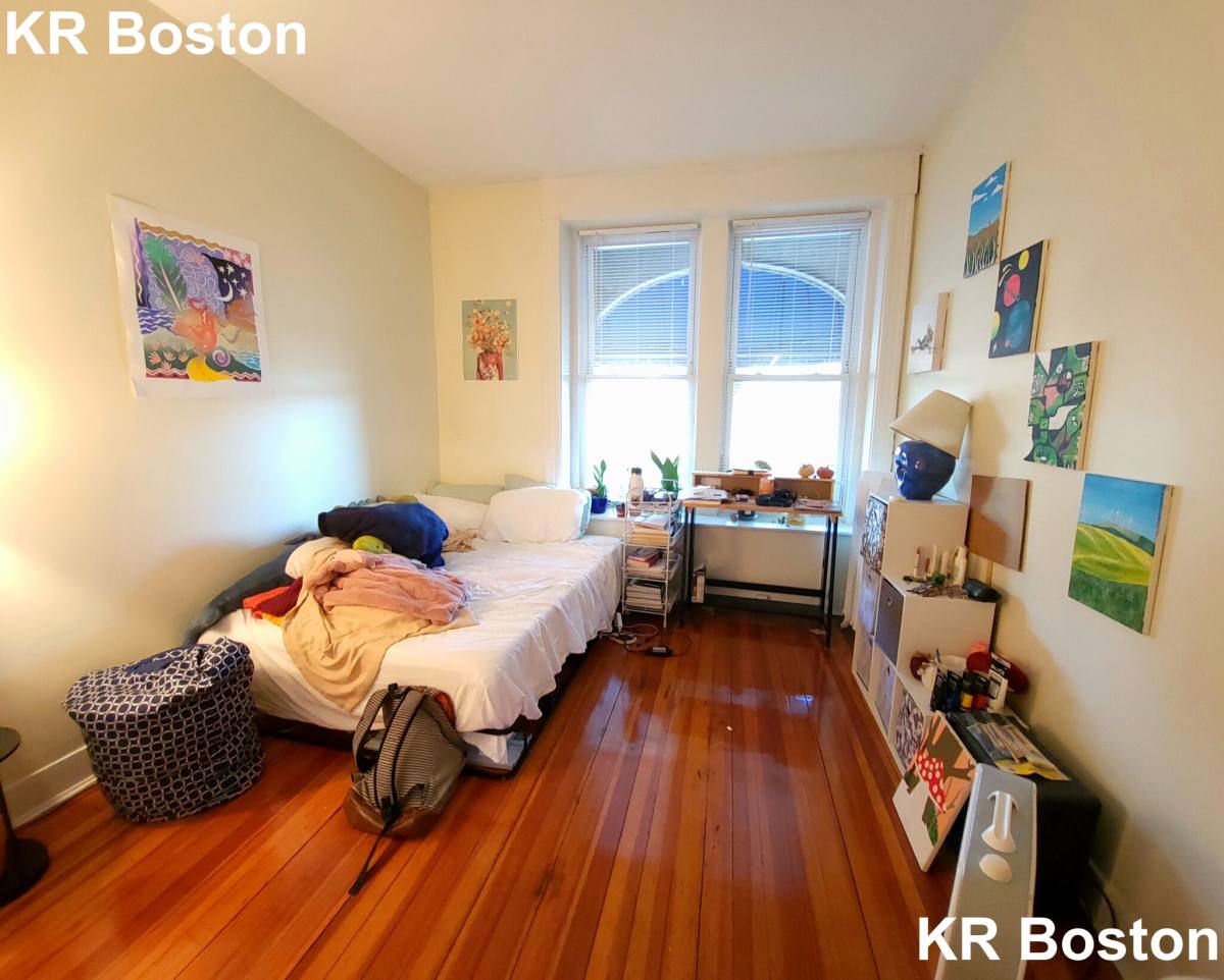 Apartment for rent at 1130 Commonwealth Ave #2, Allston, MA 02134
