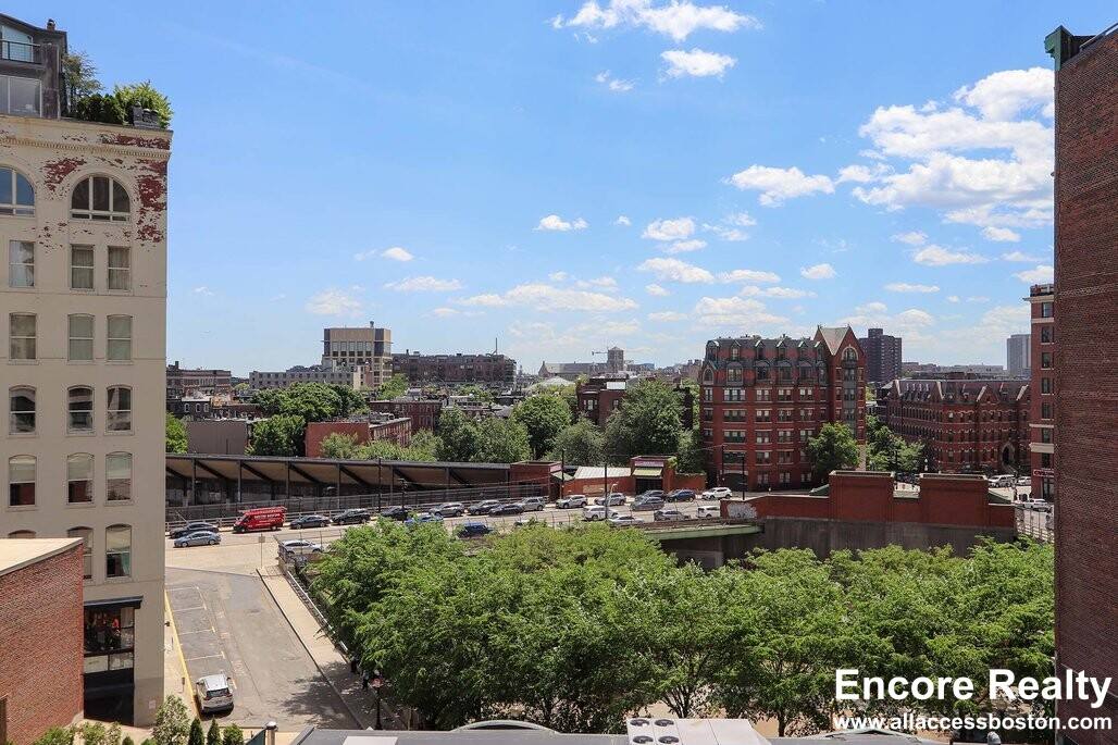 Apartment for rent at 135 Clarendon St #11Z, Boston, MA 02116