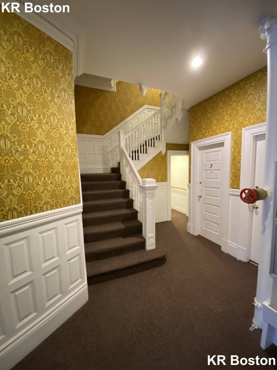 Apartment for rent at 854 Beacon St #1, Boston, MA 02215