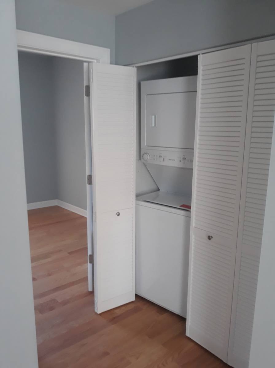 Apartment for rent at 1644 W Pratt, Chicago, IL 60626
