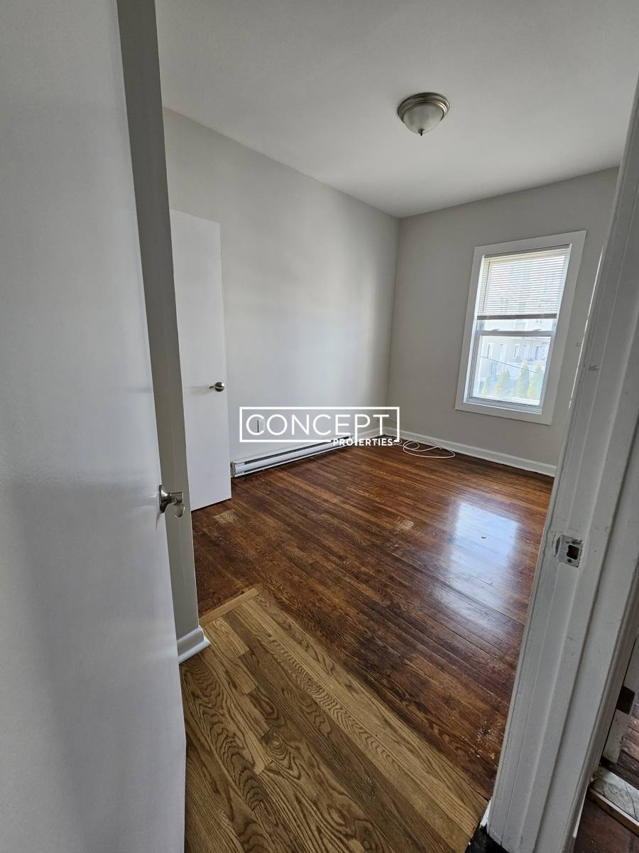 Apartment for rent at 121 George St #2, Roxbury, MA 02119