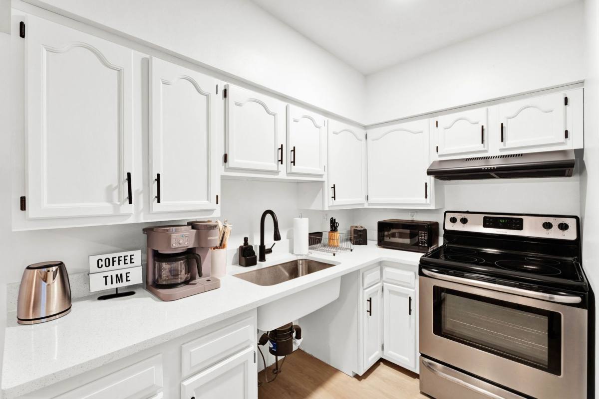Apartment for rent at 20745 Saint Francis St, Farmington, MI 48336