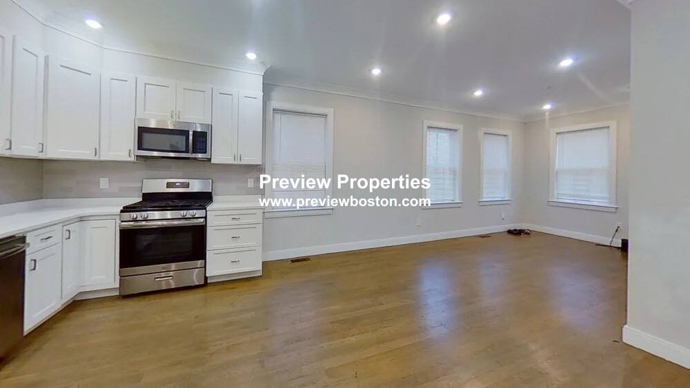 Apartment for rent at 79 Linden St #2P, Allston, MA 02134