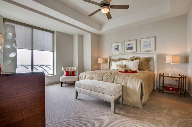 Apartment for rent at 1400 McKinney St #OPP2, Houston, TX 77010