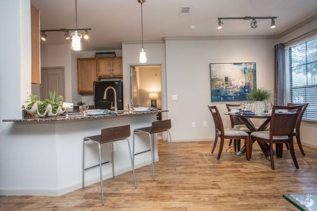 Apartment for rent at 8333 Braesmain Dr #MAN1, Houston, TX 77025