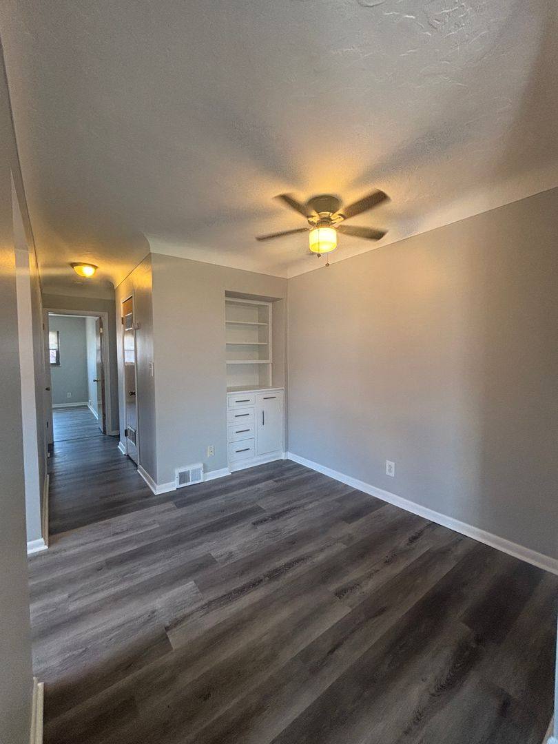 Apartment for rent at 17840 Lake Shore Blvd, Cleveland, OH 44119