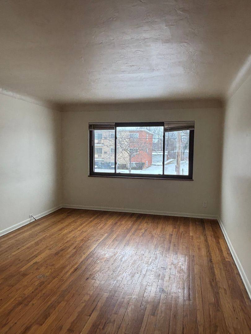 Apartment for rent at 17840 Lake Shore Blvd, Cleveland, OH 44119