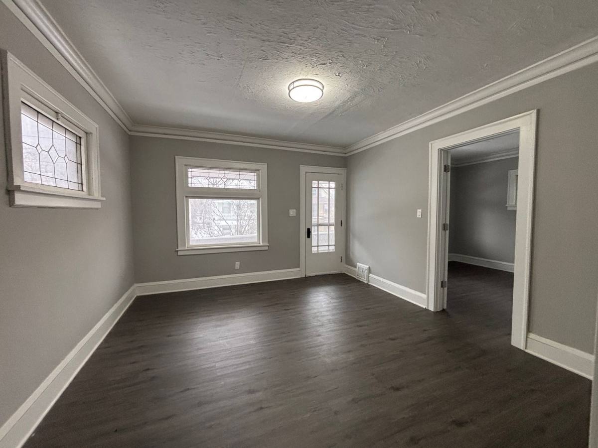 Apartment for rent at 4072 E 64th St, Cleveland, OH 44105
