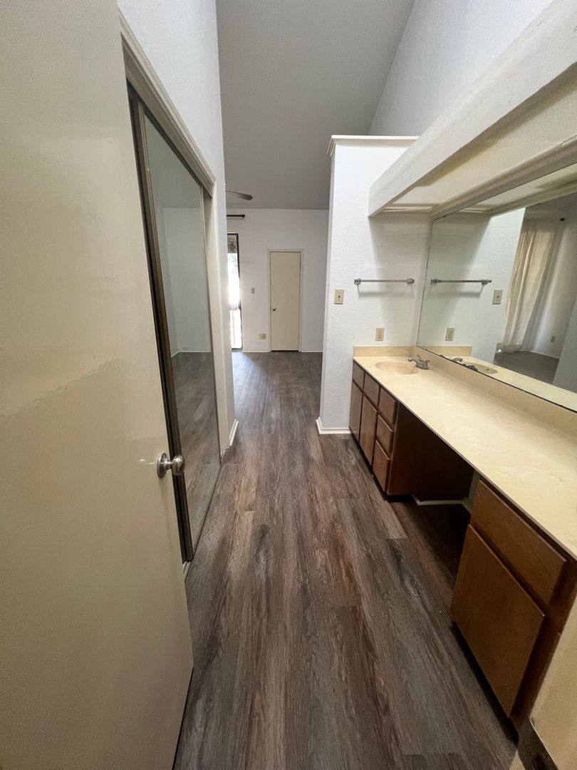 Condo for rent at 11815 Vance Jackson, San Antonio, TX 78230