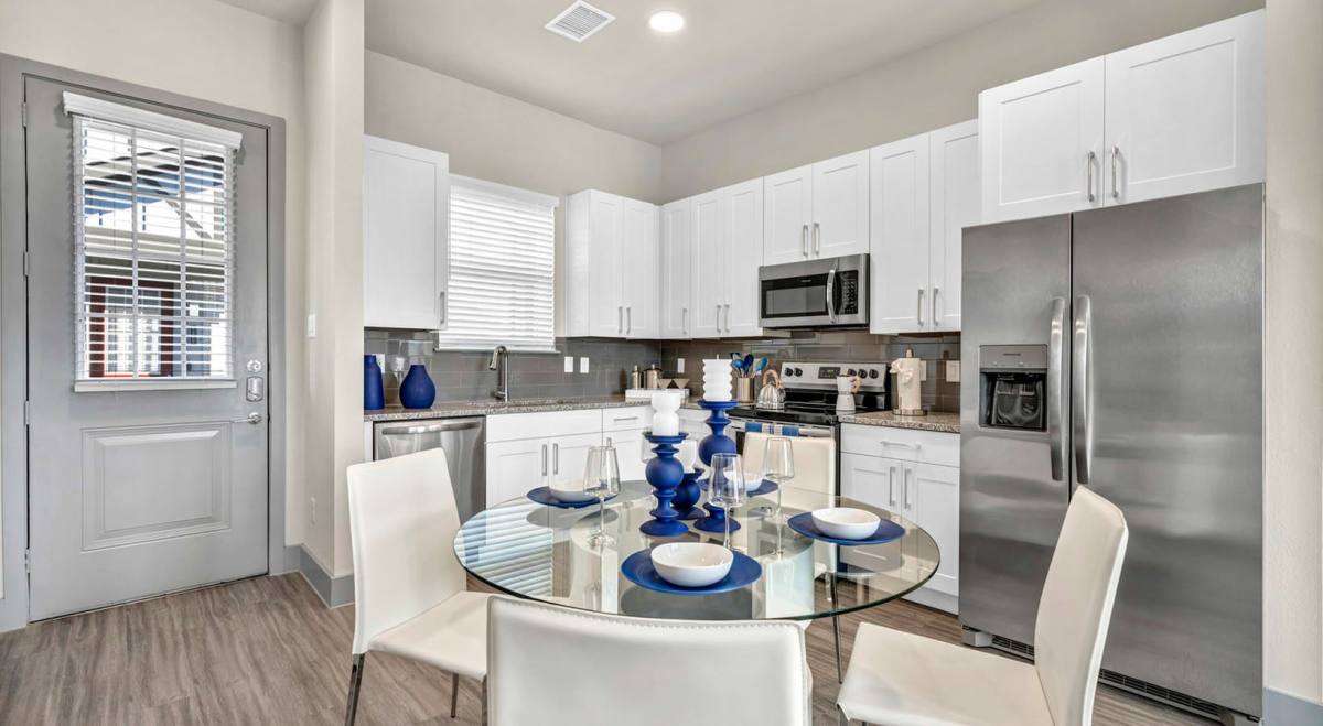 Apartment for rent at 11727 Highway 6 #PAH61, Fresno, TX 77545