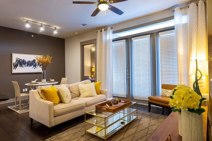 Apartment for rent at 2424 Capitol St #CRT2, Houston, TX 77003