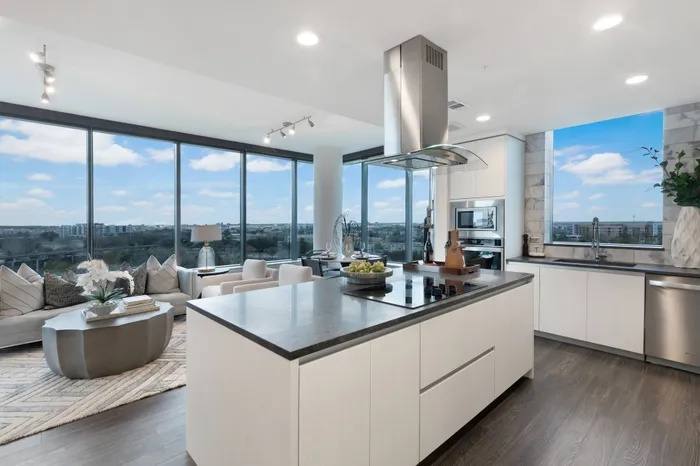 Apartment for rent at 811 Buffalo Park Dr #HAP, Houston, TX 77019
