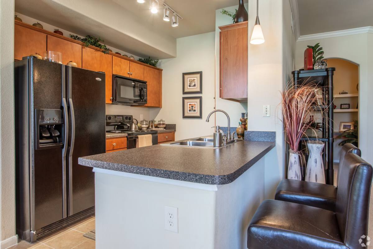 Apartment for rent at 9889 Cypresswood Dr #LAC, Houston, TX 77070