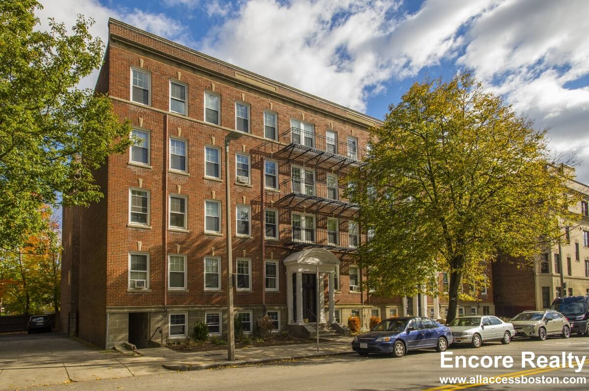 Apartment for rent at 288 Chestnut Hill Ave #12, Brighton, MA 02135