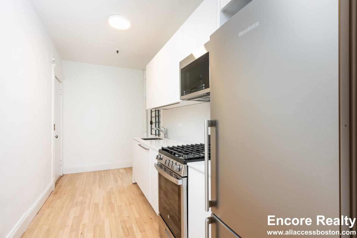 Apartment for rent at 288 Chestnut Hill Ave #12, Brighton, MA 02135