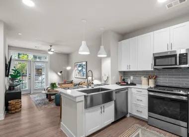 Apartment for rent at 250 N Village Dr #LBS, Webster, TX 77598