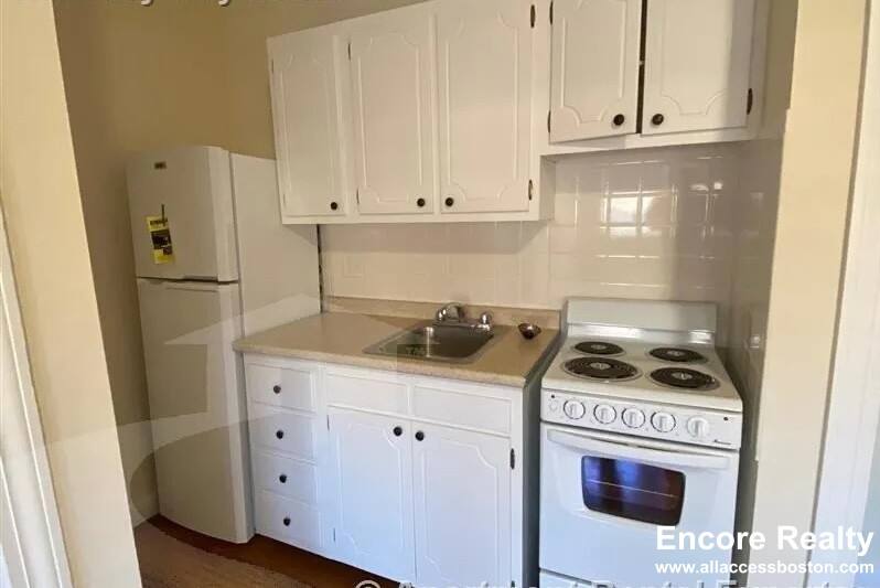 Apartment for rent at 168 N Beacon St #1, Brighton, MA 02135
