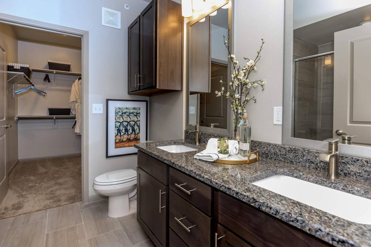 Apartment for rent at 18110 Hunters Terrace Dr #PAT18, Humble, TX 77338