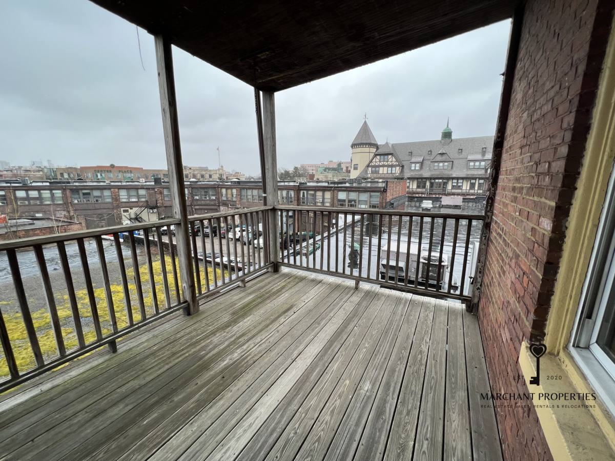 Apartment for rent at 15 Green St #6, Brookline, MA 02446