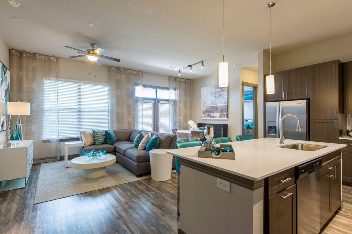Apartment for rent at 5454 Washington Ave #PWN2, Houston, TX 77007