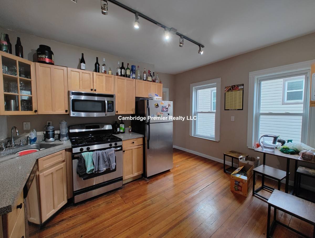 Apartment for rent at 9-11 Medford St #2, Medford, MA 02155