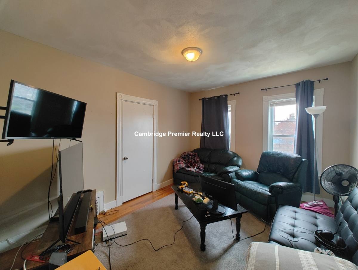 Apartment for rent at 9-11 Medford St #2, Medford, MA 02155