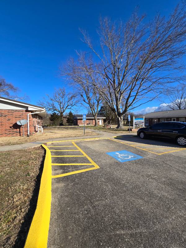 Apartment for rent at 203 Silverleaf St #1, Exeter, MO 65647