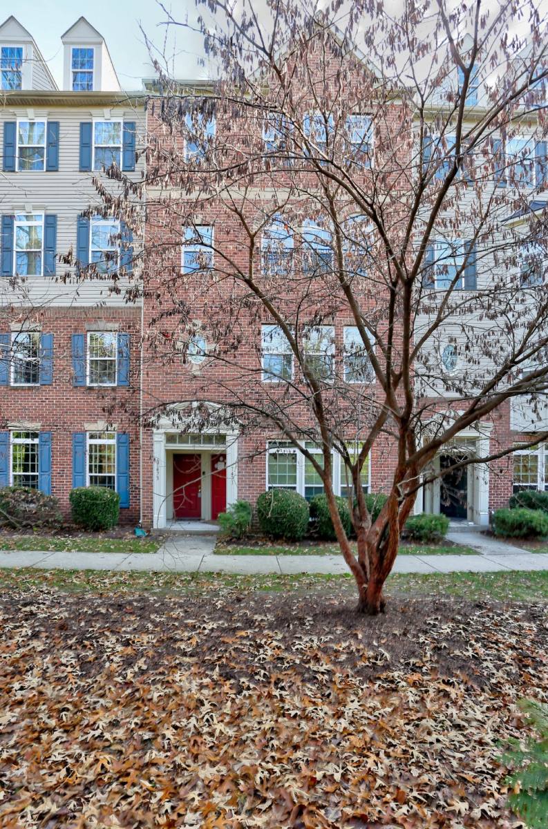 Townhouse for rent at 1473 Braden Loop, Glen Burnie, MD 21061
