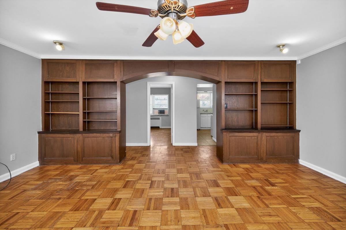 Apartment for rent at 2802 Digby Ave #5, Cincinnati, OH 45220