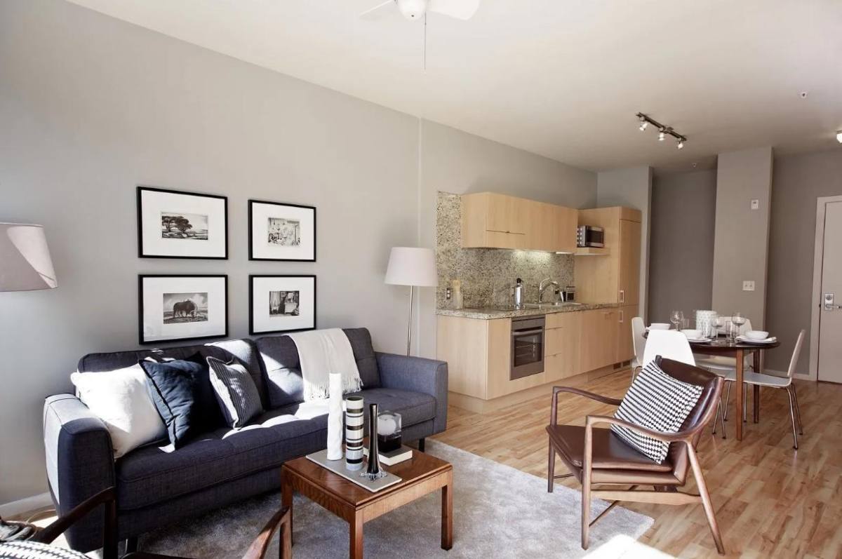Apartment for rent at Colonial Heights, 1550 SE 20th Ave #404, Portland, OR 97214